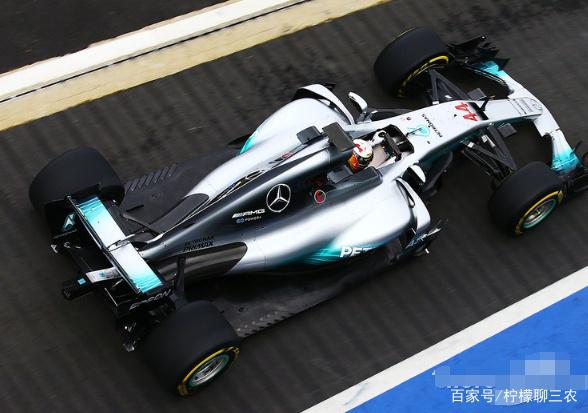 开云下载-雷诺车队完胜梅赛德斯，塞恩斯状态火热