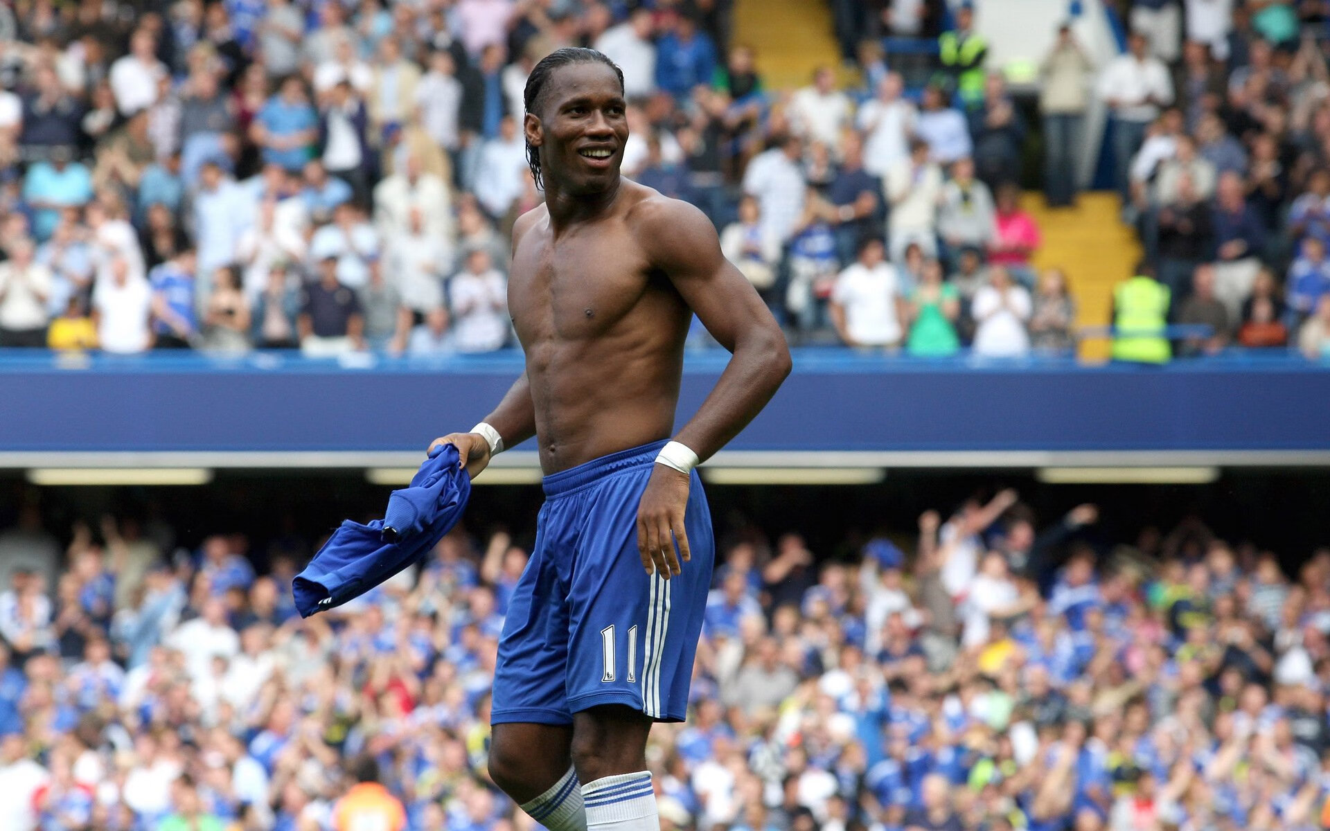 加拿大血拼洪都拉斯，当卡瓦哈尔在西甲国家德比接管比赛，我们看到了足球的两种征服